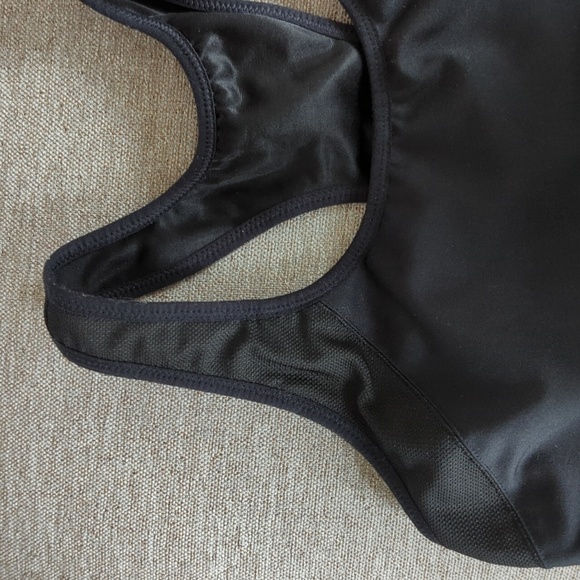 Large Moving Comfort Black Sports Bra Athletic Athleisure Wireless - Picture 6 of 15